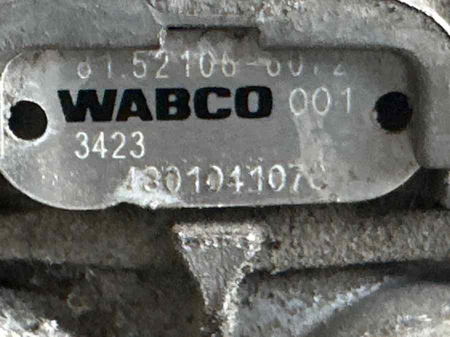 MAN VALVE EBS 81.52106-6072 - Zavorni ventil za Tovornjak: slika 3 MAN VALVE EBS 81.52106-6072 - Zavorni ventil za Tovornjak: slika 3