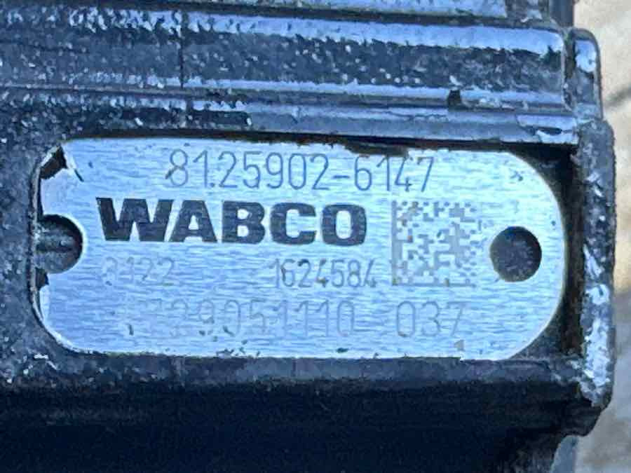 MAN VALVE ECAS 81.25902-6147 - Zavorni ventil za Tovornjak: slika 2 MAN VALVE ECAS 81.25902-6147 - Zavorni ventil za Tovornjak: slika 2