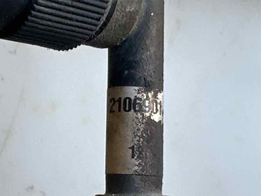 SCANIA A/C PIPE 2106901 + 1777165 - Cev za dovod zraka za Tovornjak: slika 2 SCANIA A/C PIPE 2106901 + 1777165 - Cev za dovod zraka za Tovornjak: slika 2