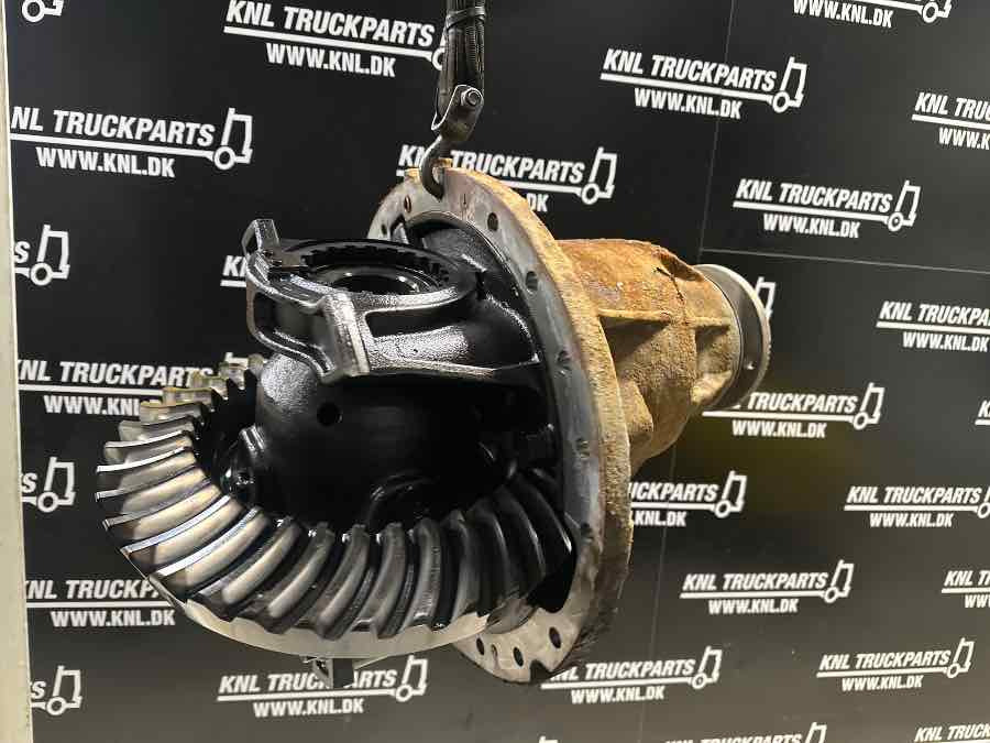 VOLVO DIFF RSS1360 - 2.85 // 22038829 - Diferencialni menjalnik za Tovornjak: slika 2 VOLVO DIFF RSS1360 - 2.85 // 22038829 - Diferencialni menjalnik za Tovornjak: slika 2