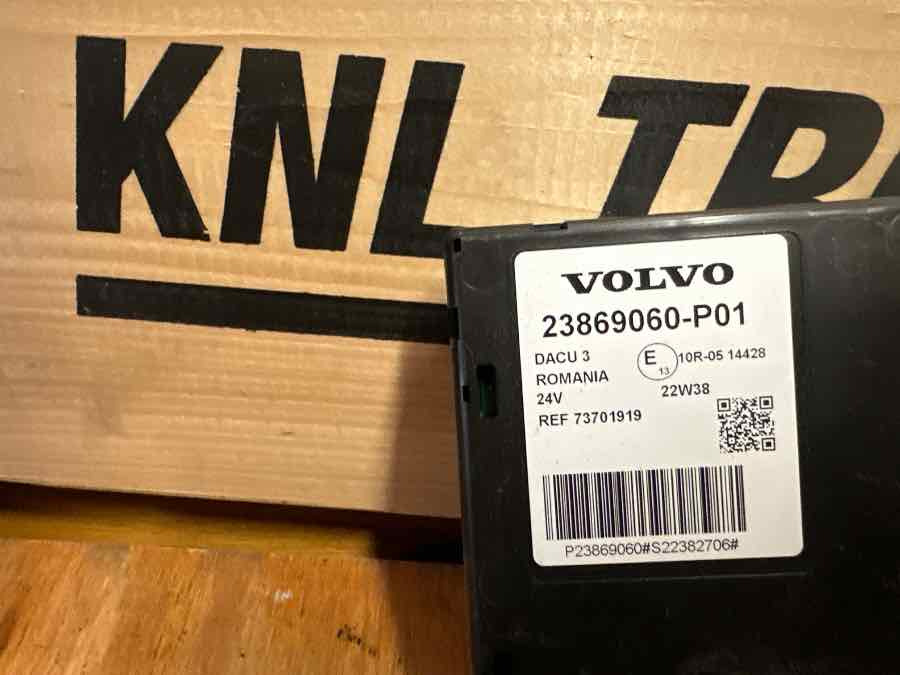 VOLVO ECU 23869060 - Električni sistem za Tovornjak: slika 2 VOLVO ECU 23869060 - Električni sistem za Tovornjak: slika 2