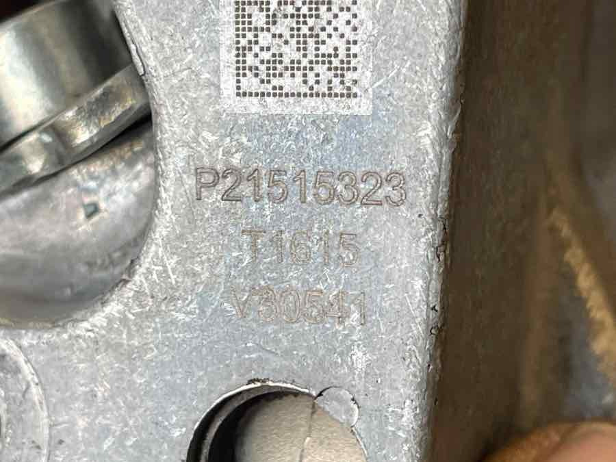 VOLVO ENGINE VALVE BRAKE 21515323 - Motor in deli za Tovornjak: slika 3 VOLVO ENGINE VALVE BRAKE 21515323 - Motor in deli za Tovornjak: slika 3