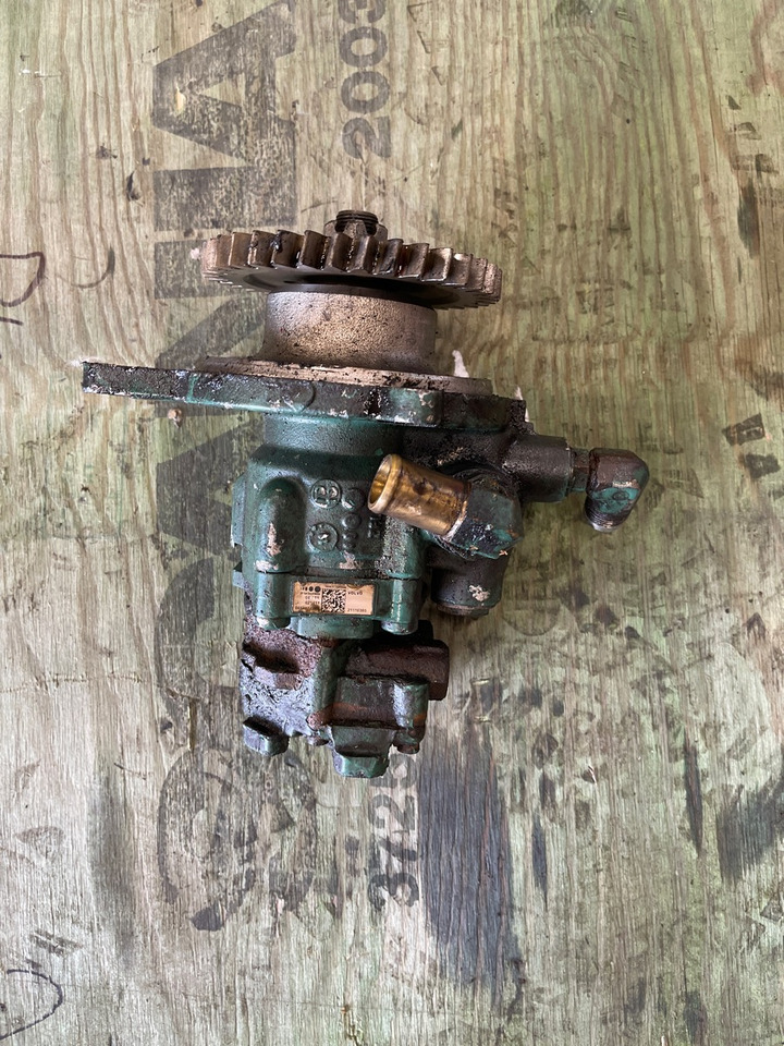 VOLVO STEERING PUMP 21110365 - Krmarjenje za Tovornjak: slika 1 VOLVO STEERING PUMP 21110365 - Krmarjenje za Tovornjak: slika 1