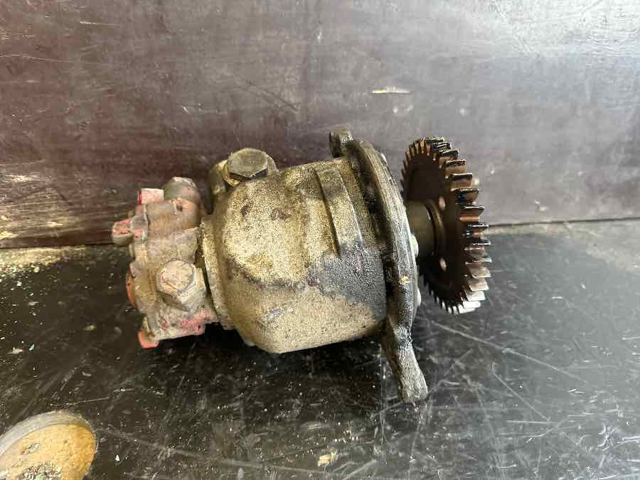 VOLVO STEERING PUMP 23569649 - Krmarjenje za Tovornjak: slika 1 VOLVO STEERING PUMP 23569649 - Krmarjenje za Tovornjak: slika 1