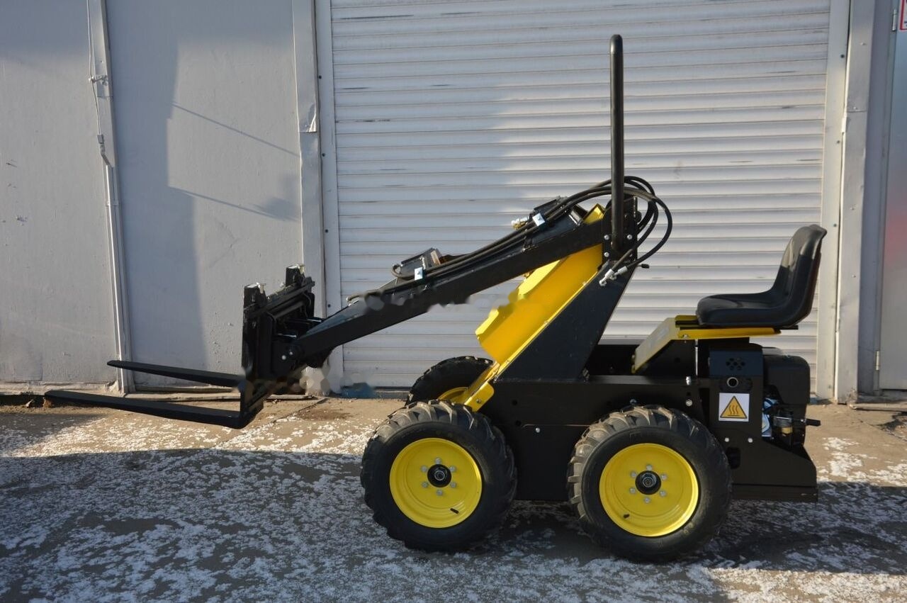 Nov Mini nakladalec Tur Poland Mini Loader TUR N 520 Mini Hoflader Kompaktlader Briggs&Stratton: slika 24