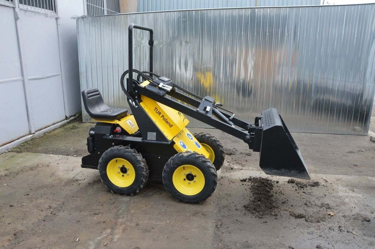 Nov Mini nakladalec Tur Poland Mini Loader TUR N 520 Mini Hoflader Kompaktlader Briggs&Stratton: slika 15