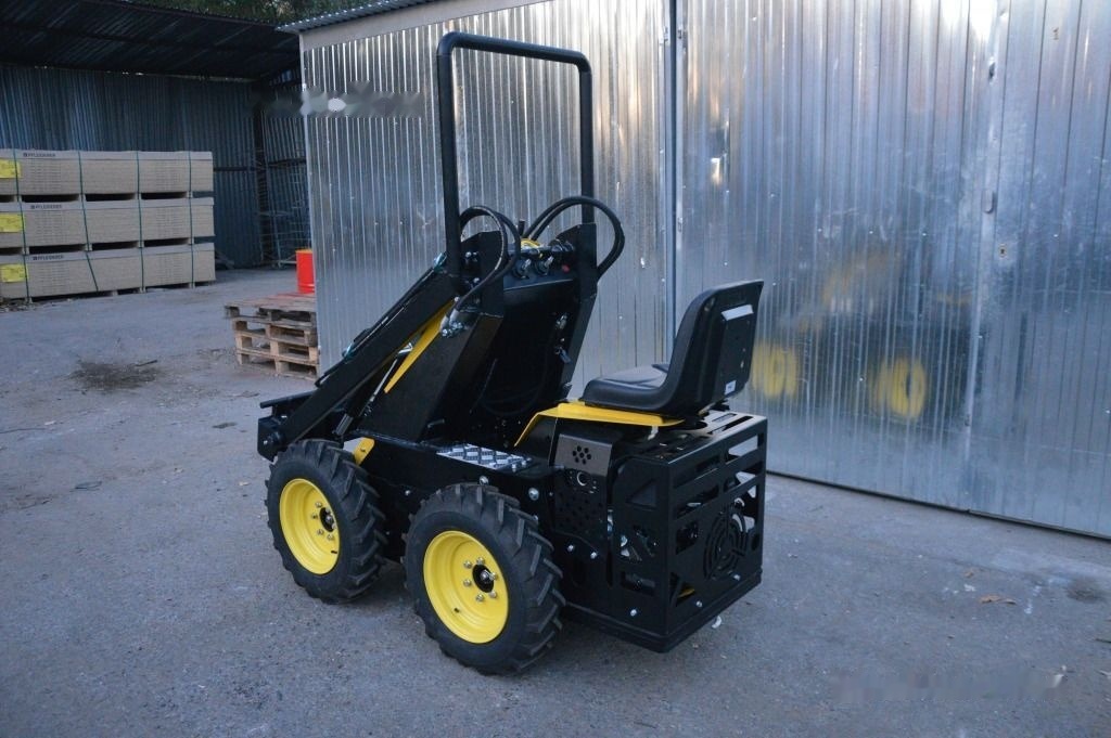 Nov Mini nakladalec Tur Poland Mini Loader TUR N 520 Mini Hoflader Kompaktlader Briggs&Stratton: slika 13