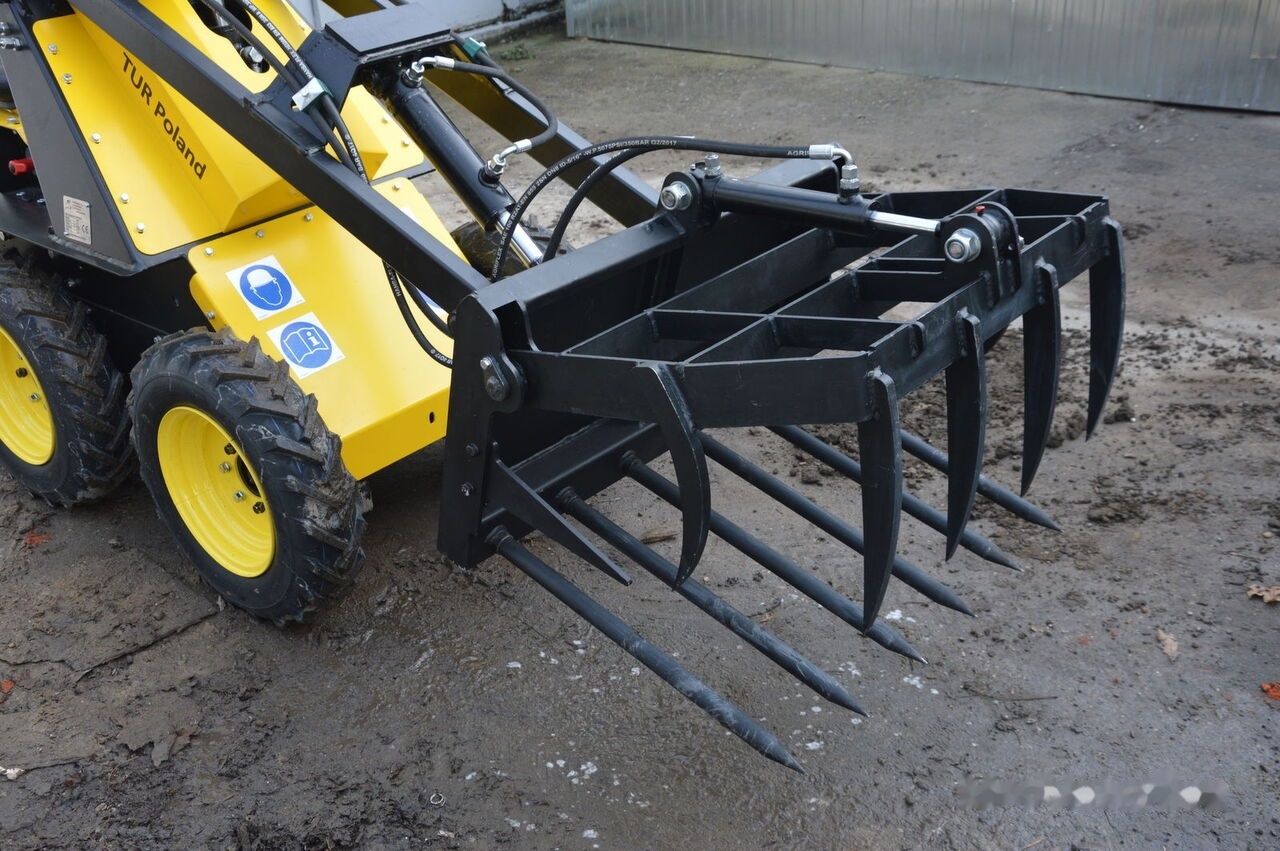 Nov Mini nakladalec Tur Poland Miniradlader Miniloader Mini hoflader TUR N 520 Briggs&Stratton: slika 11