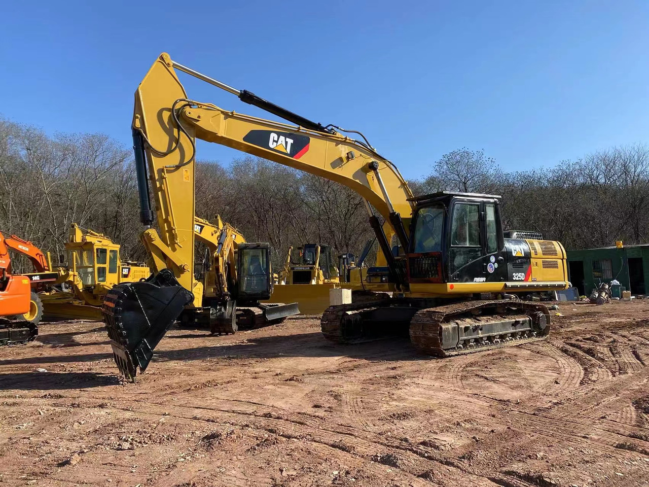 CAT 325D - Bager: slika 2 CAT 325D - Bager: slika 2