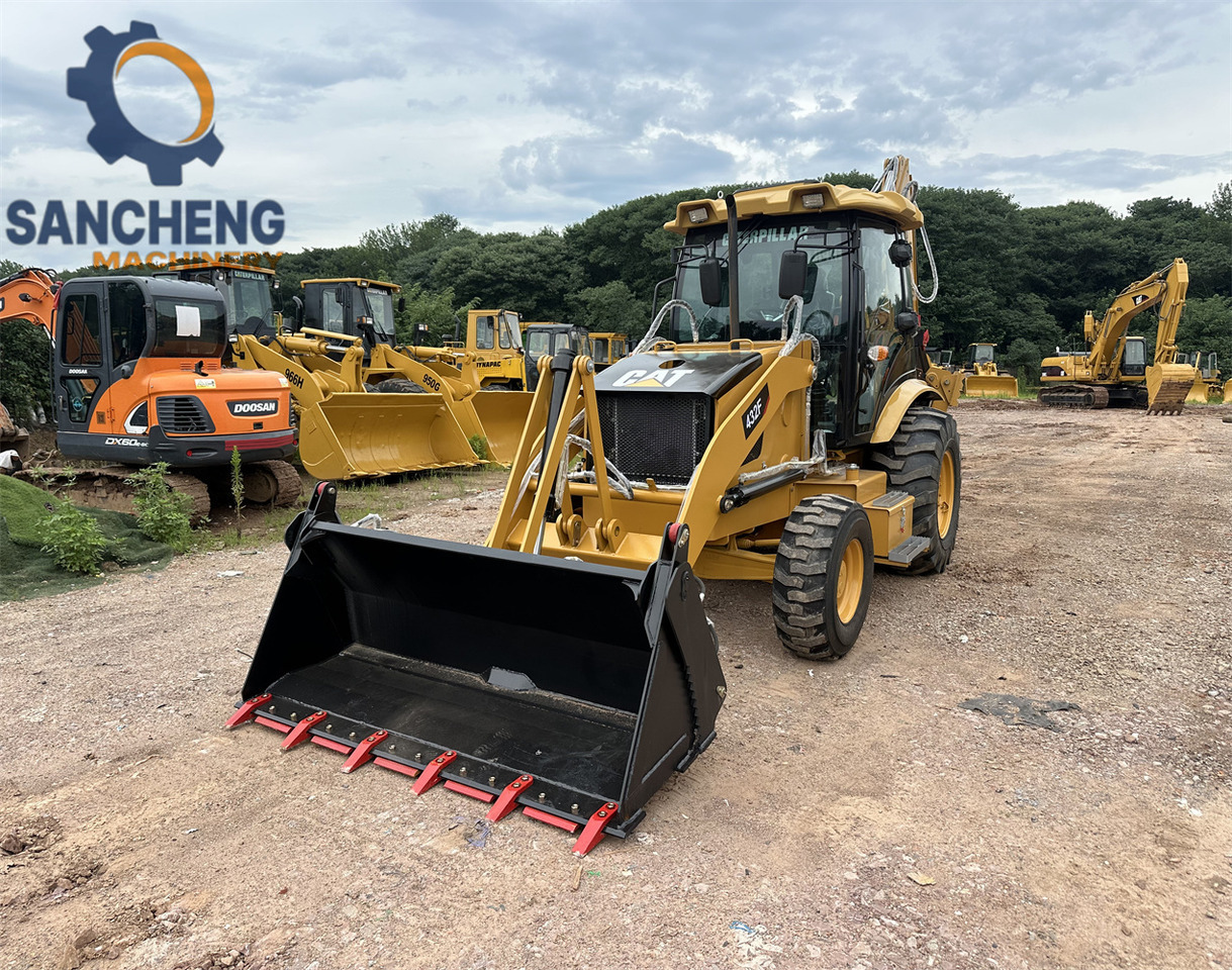 CAT 432F - Bager nakladalec: slika 2 CAT 432F - Bager nakladalec: slika 2