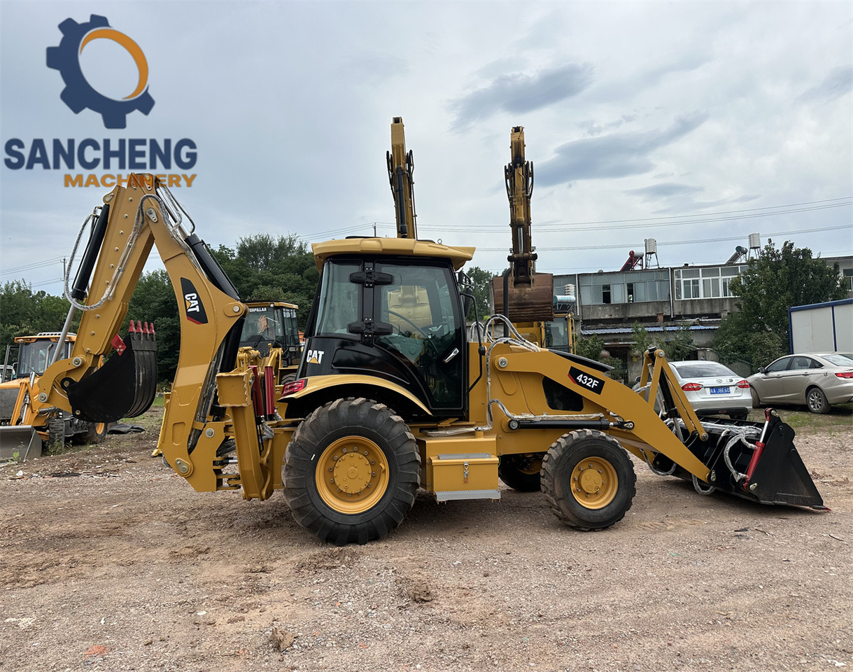 CAT 432F - Bager nakladalec: slika 1 CAT 432F - Bager nakladalec: slika 1