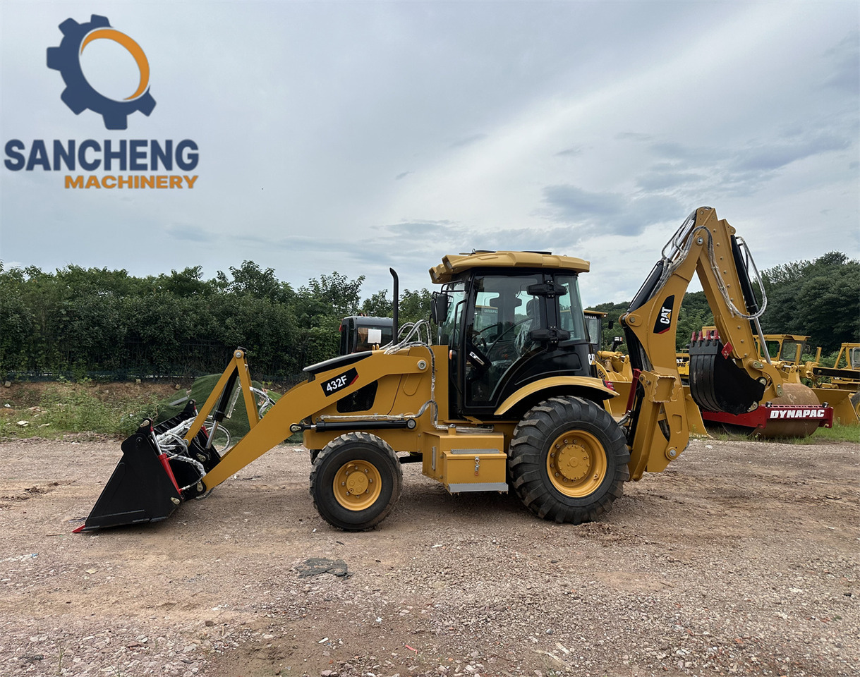 CAT 432F backhoe loader - Bager nakladalec: slika 4 CAT 432F backhoe loader - Bager nakladalec: slika 4
