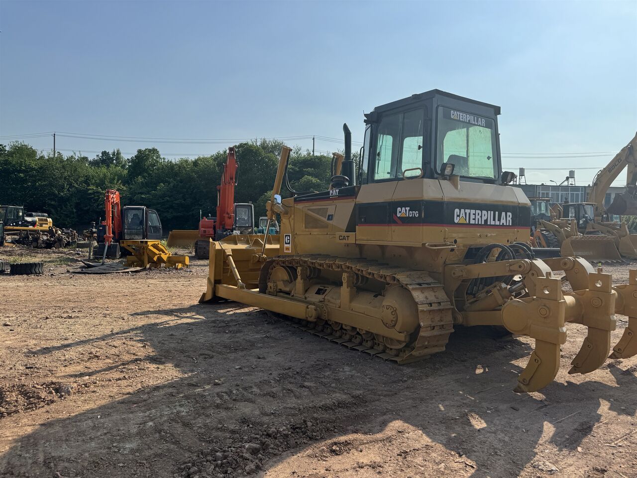 CAT D7G - Buldožer: slika 2 CAT D7G - Buldožer: slika 2