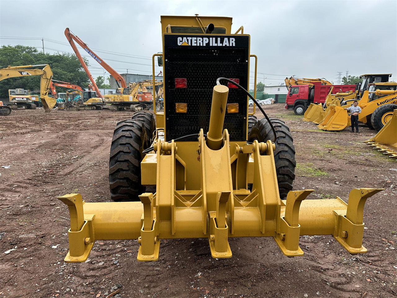 CATERPILLAR 140K - Greder: slika 3 CATERPILLAR 140K - Greder: slika 3