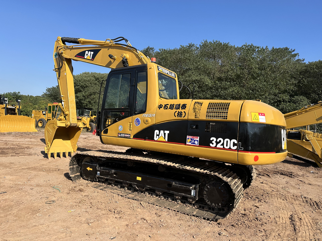 CATERPILLAR 320C - Bager goseničar: slika 4 CATERPILLAR 320C - Bager goseničar: slika 4