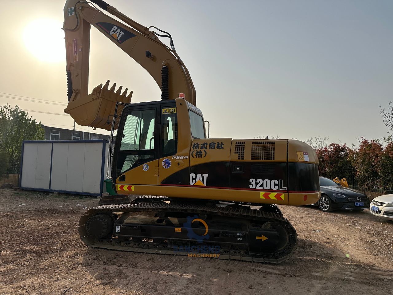 CATERPILLAR 320C - Bager goseničar: slika 4 CATERPILLAR 320C - Bager goseničar: slika 4