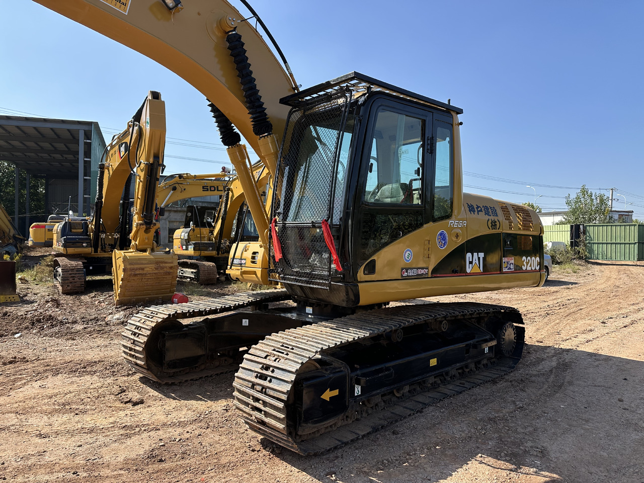 CATERPILLAR 320CL - Bager goseničar: slika 2 CATERPILLAR 320CL - Bager goseničar: slika 2