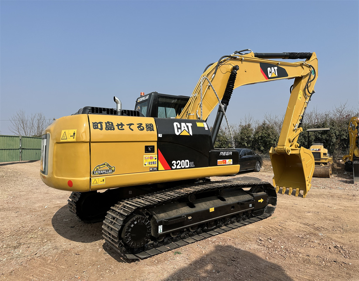 CATERPILLAR 320D2L - Bager goseničar: slika 1 CATERPILLAR 320D2L - Bager goseničar: slika 1