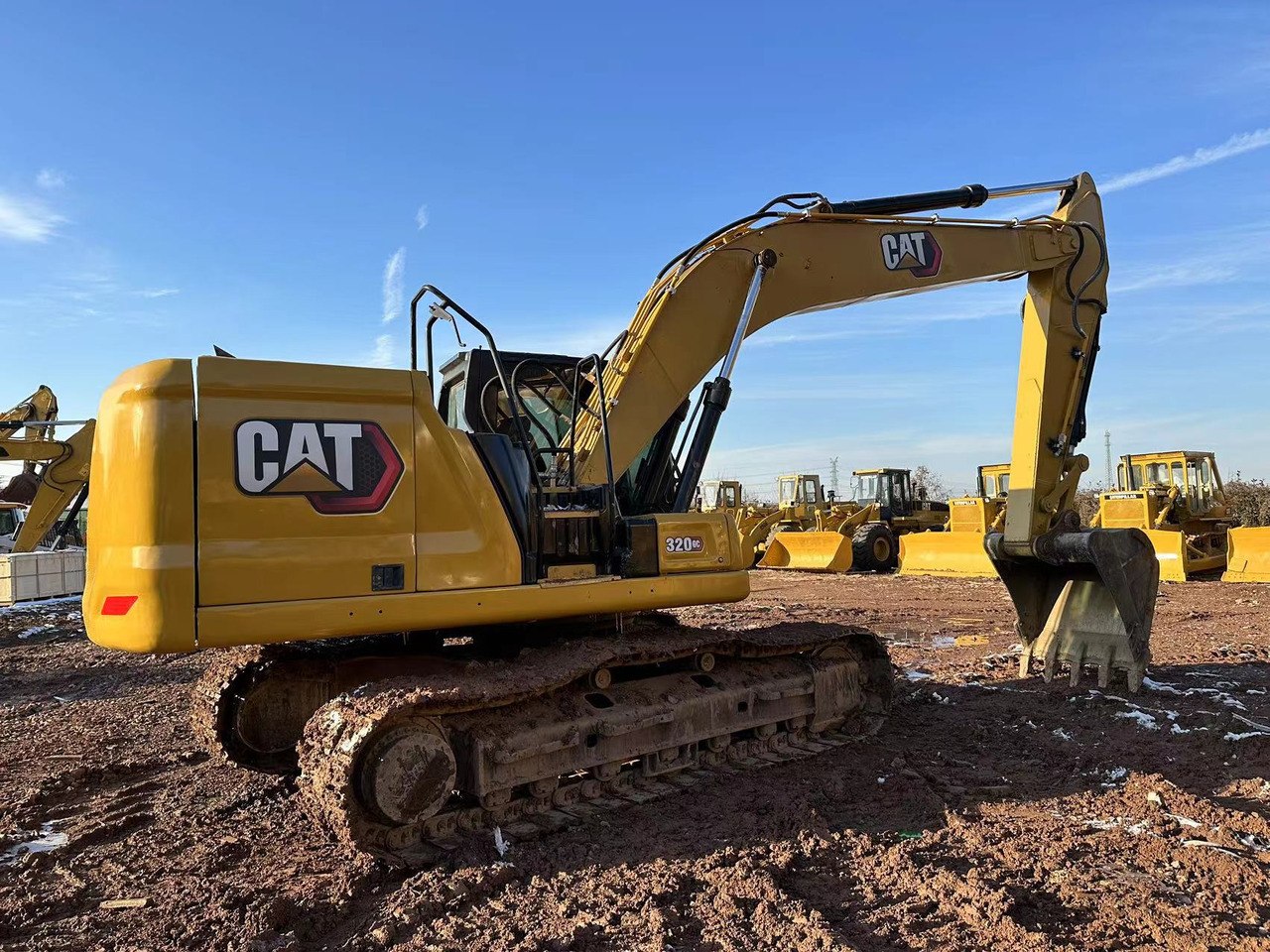 CATERPILLAR 320GC - Bager: slika 2 CATERPILLAR 320GC - Bager: slika 2