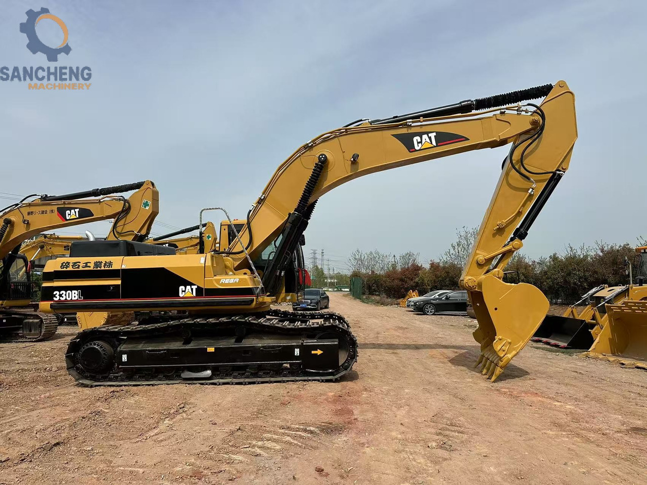 CATERPILLAR 330BL - Bager: slika 2 CATERPILLAR 330BL - Bager: slika 2