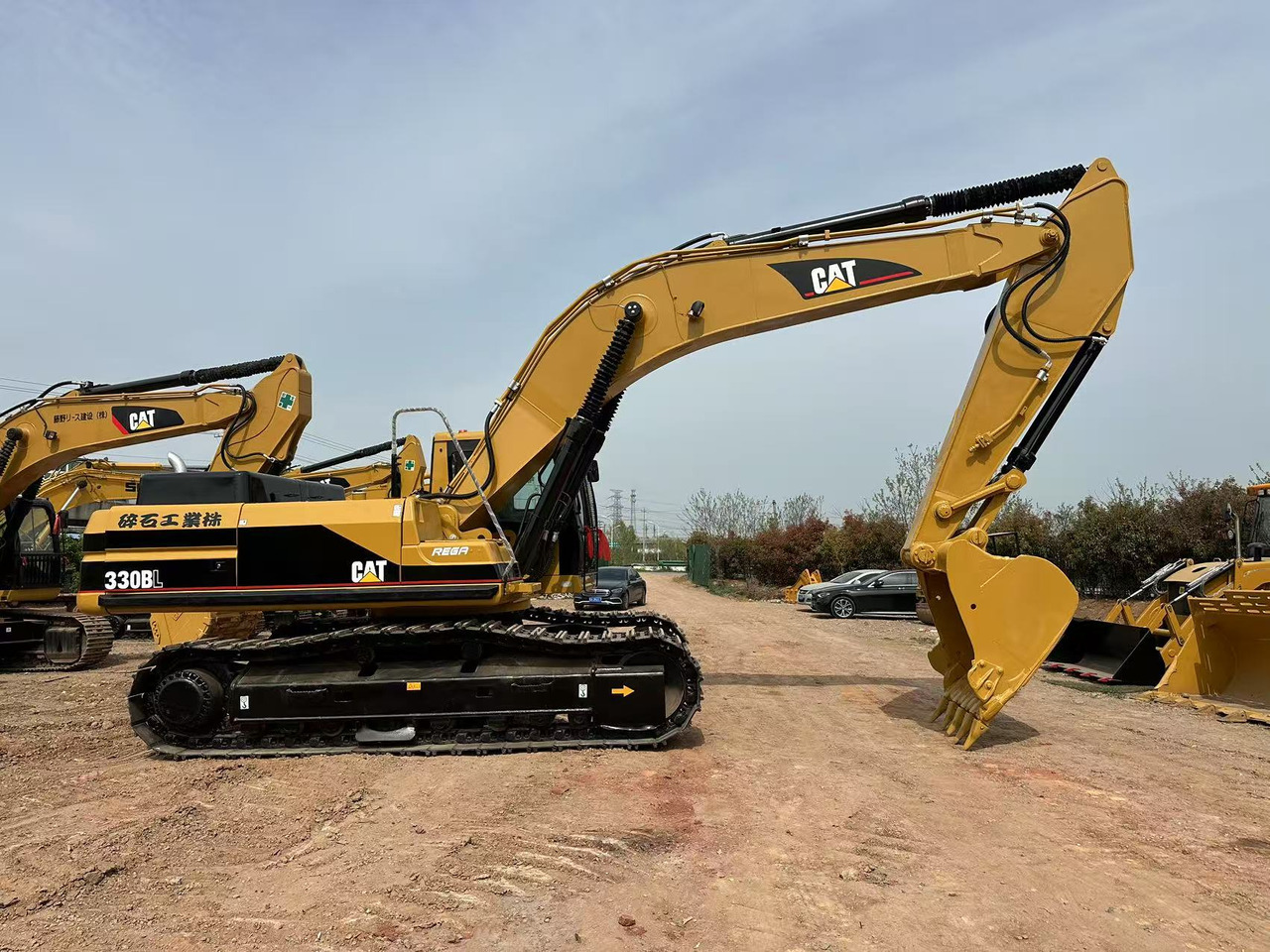 CATERPILLAR 330BL - Bager: slika 1 CATERPILLAR 330BL - Bager: slika 1