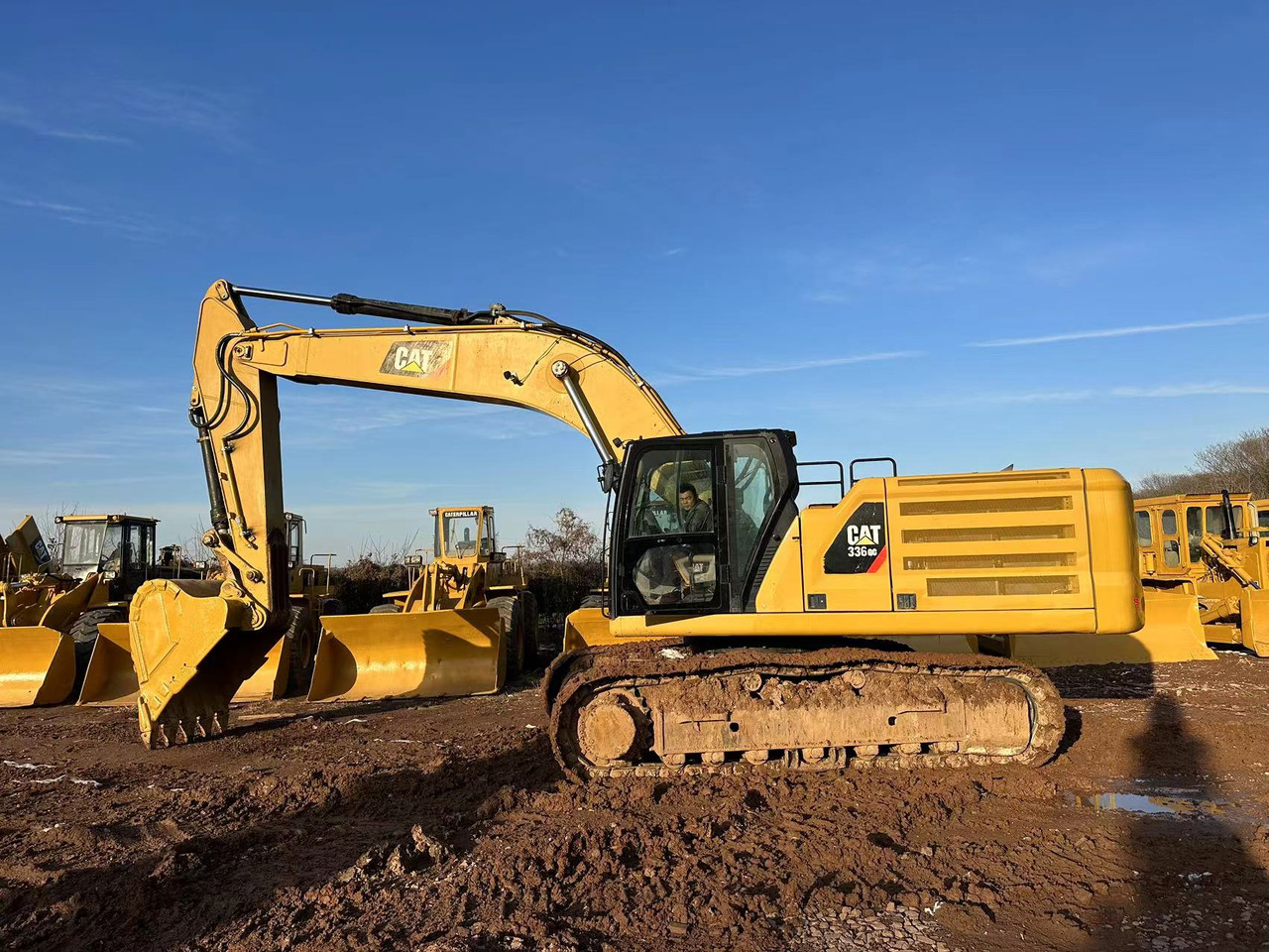 CATERPILLAR 336GC - Bager: slika 1 CATERPILLAR 336GC - Bager: slika 1