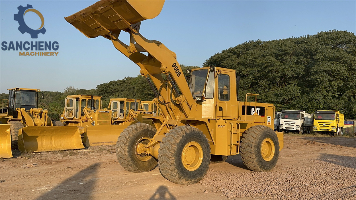 CATERPILLAR 950E - Kolesni nakladalec: slika 1 CATERPILLAR 950E - Kolesni nakladalec: slika 1