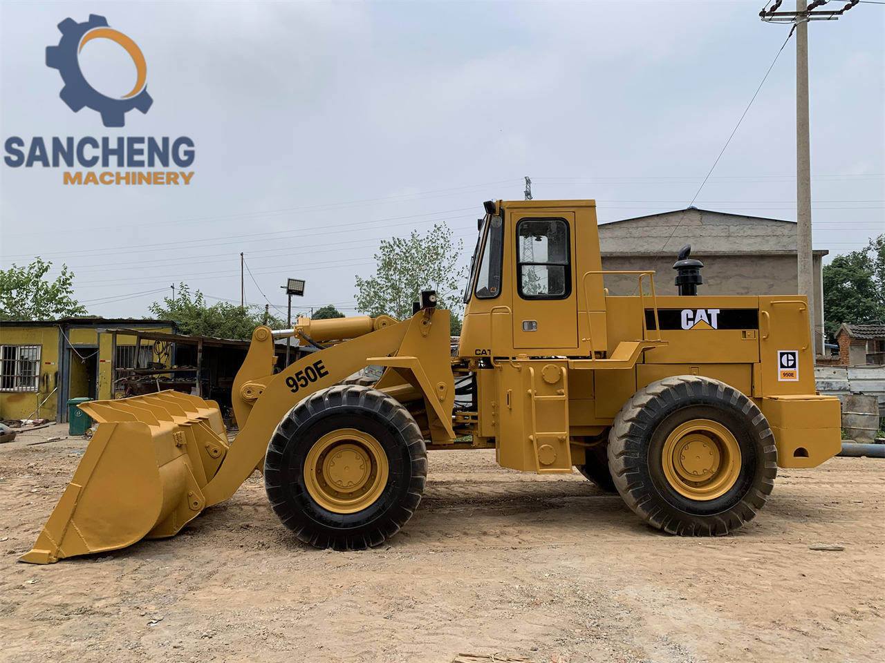 CATERPILLAR 950E - Kolesni nakladalec: slika 4 CATERPILLAR 950E - Kolesni nakladalec: slika 4