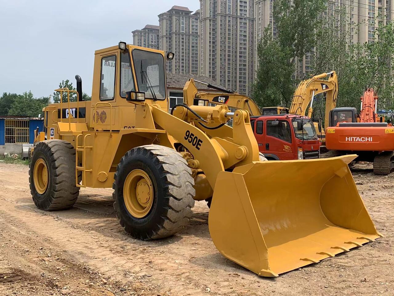 CATERPILLAR 950E - Kolesni nakladalec: slika 4 CATERPILLAR 950E - Kolesni nakladalec: slika 4
