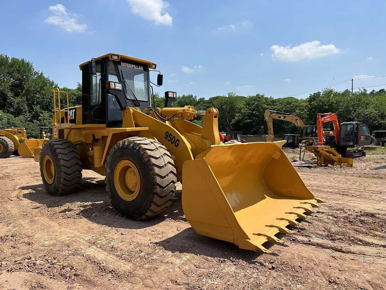 CATERPILLAR 950G - Kolesni nakladalec: slika 2 CATERPILLAR 950G - Kolesni nakladalec: slika 2