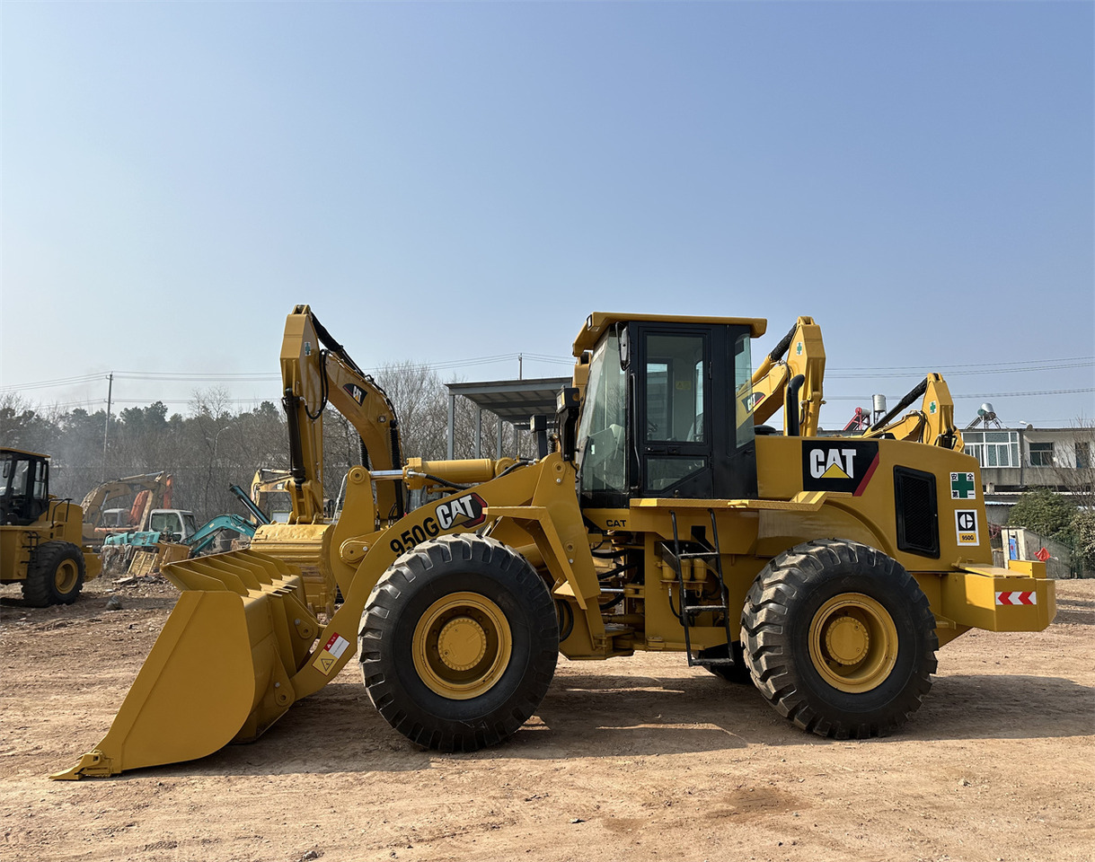 CATERPILLAR 950G - Kolesni nakladalec: slika 4 CATERPILLAR 950G - Kolesni nakladalec: slika 4