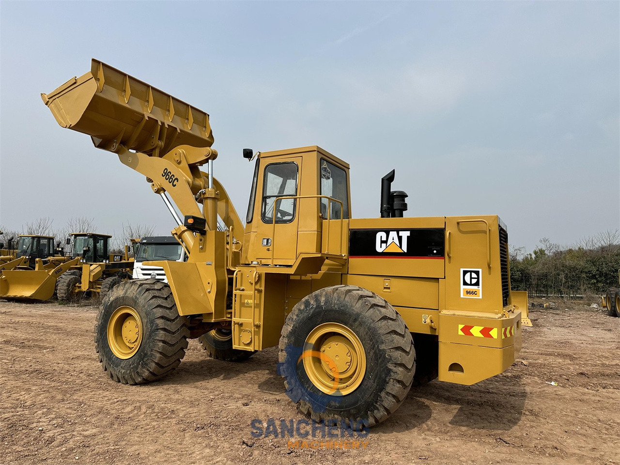 CATERPILLAR 966C - Kolesni nakladalec: slika 4 CATERPILLAR 966C - Kolesni nakladalec: slika 4