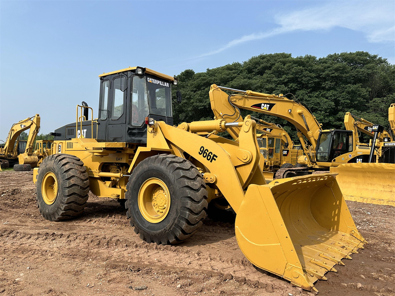 CATERPILLAR 966F - Kolesni nakladalec: slika 4 CATERPILLAR 966F - Kolesni nakladalec: slika 4