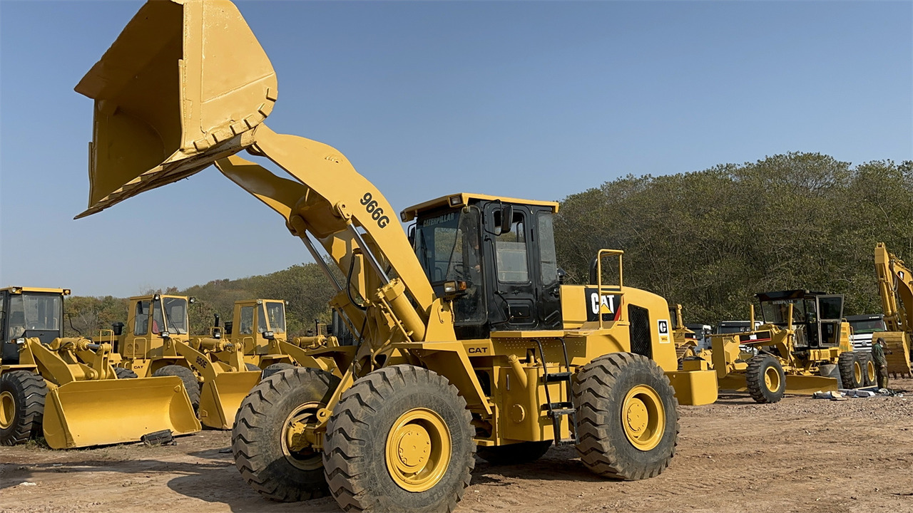 CATERPILLAR 966G - Kolesni nakladalec: slika 1 CATERPILLAR 966G - Kolesni nakladalec: slika 1
