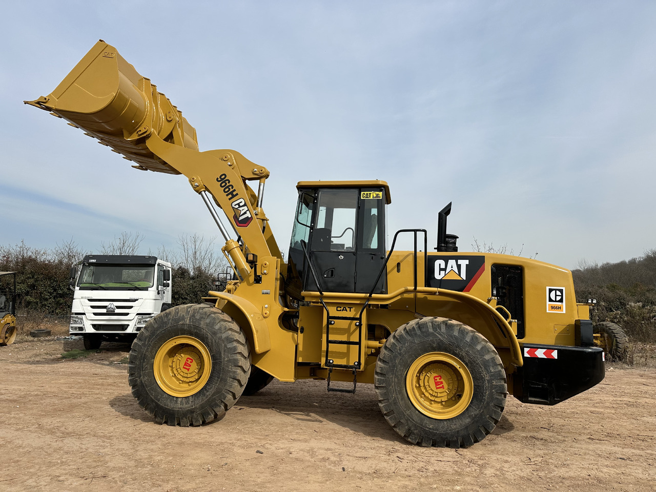 CATERPILLAR 966H - Kolesni nakladalec: slika 1 CATERPILLAR 966H - Kolesni nakladalec: slika 1