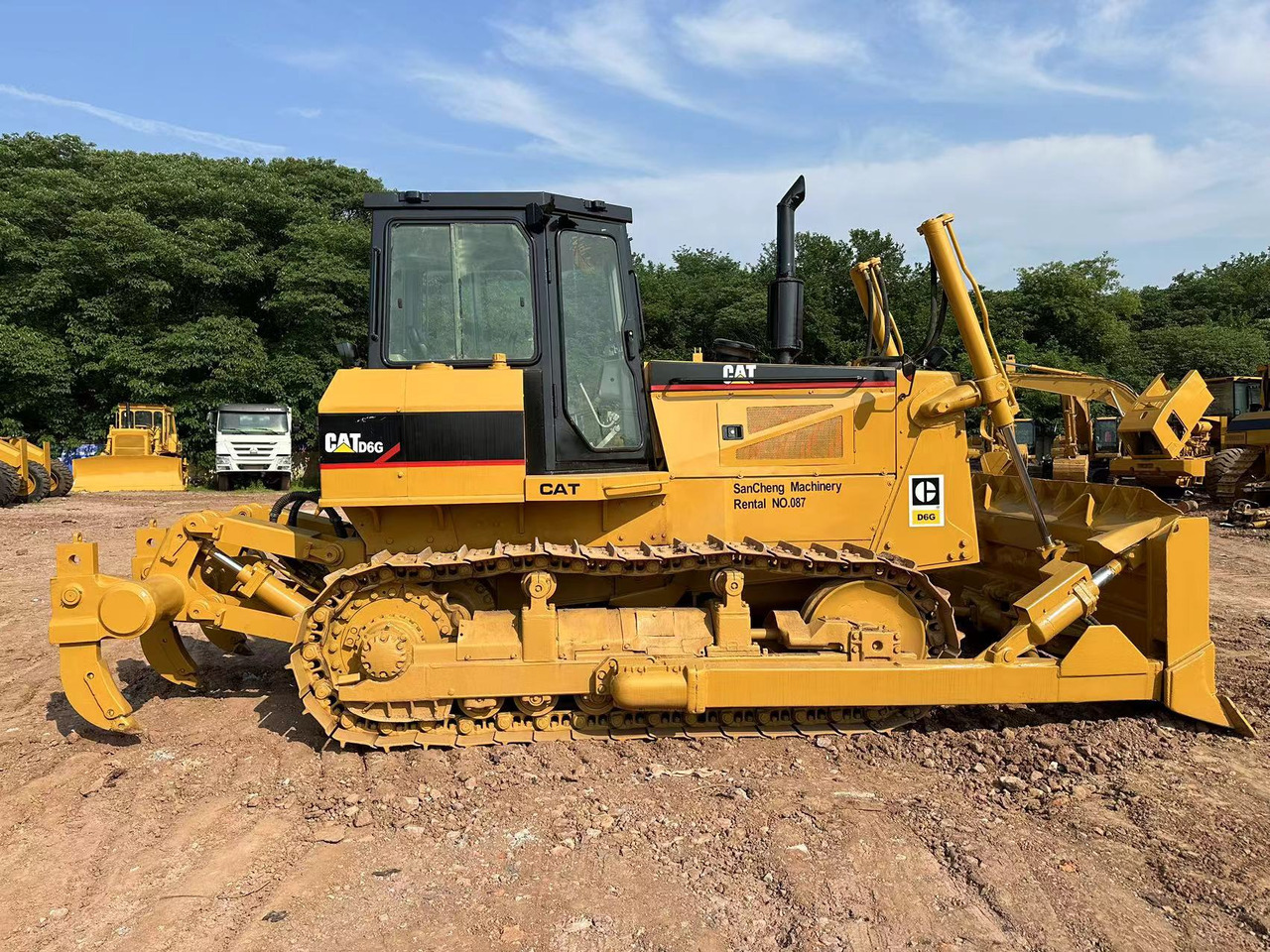 CATERPILLAR D6G Crawler Dozer - Buldožer: slika 5 CATERPILLAR D6G Crawler Dozer - Buldožer: slika 5