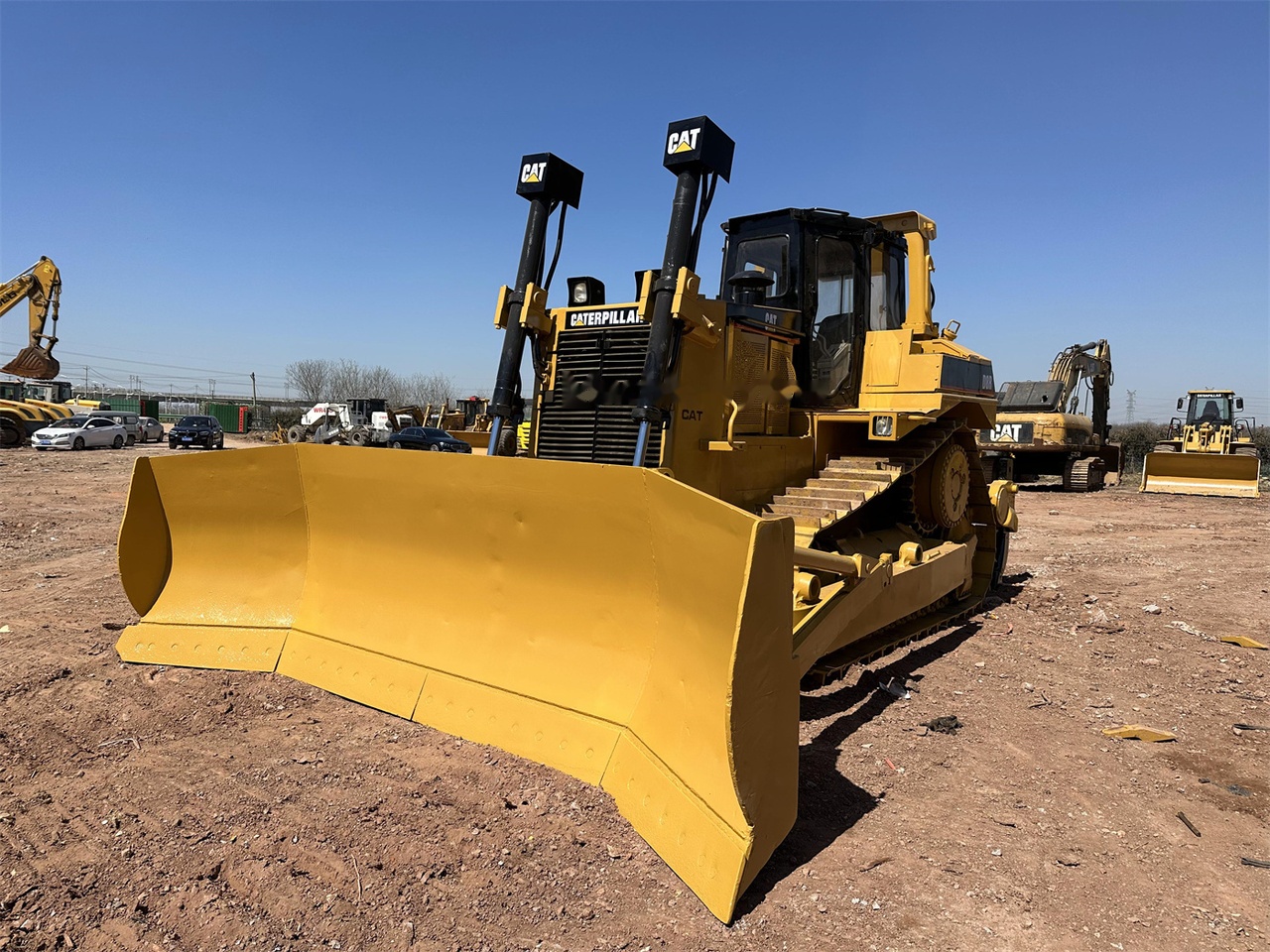 CATERPILLAR D8R - Buldožer: slika 4 CATERPILLAR D8R - Buldožer: slika 4