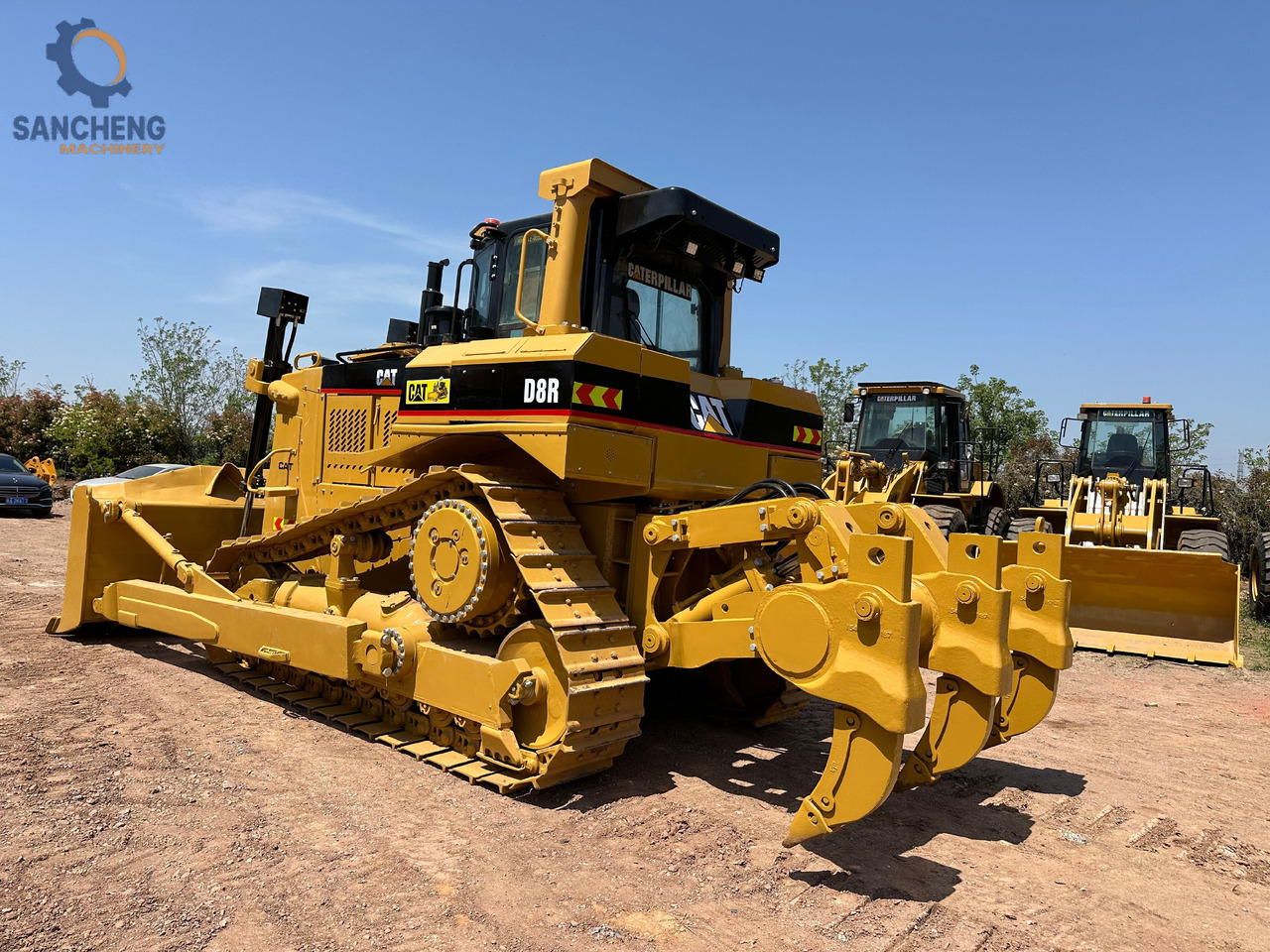 CATERPILLAR D8R - Buldožer: slika 1 CATERPILLAR D8R - Buldožer: slika 1