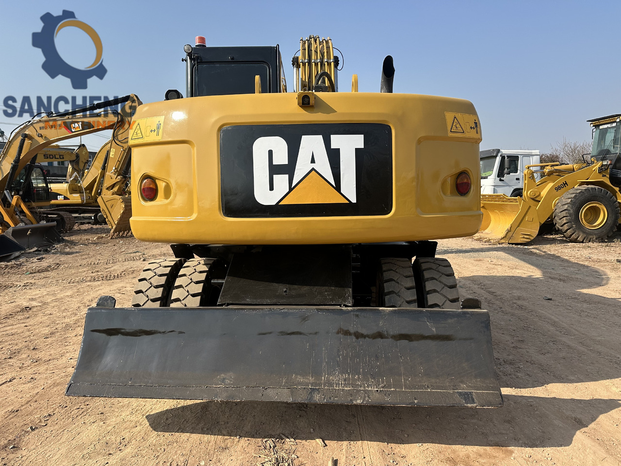 CATERPILLAR M320D2 - Bager na kolesih: slika 3 CATERPILLAR M320D2 - Bager na kolesih: slika 3