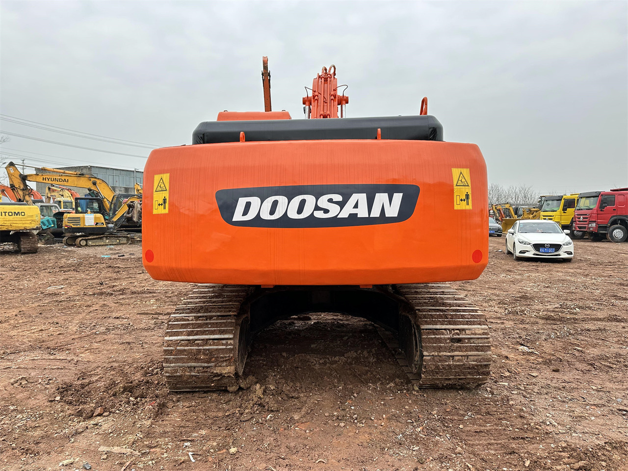 DOOSAN DH220 excavator - Bager goseničar: slika 5 DOOSAN DH220 excavator - Bager goseničar: slika 5