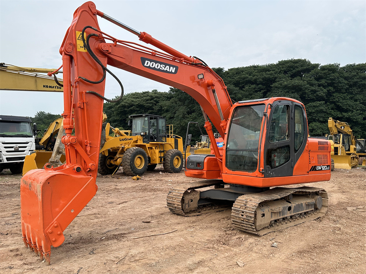 DOOSAN DX120 - Bager goseničar: slika 2 DOOSAN DX120 - Bager goseničar: slika 2