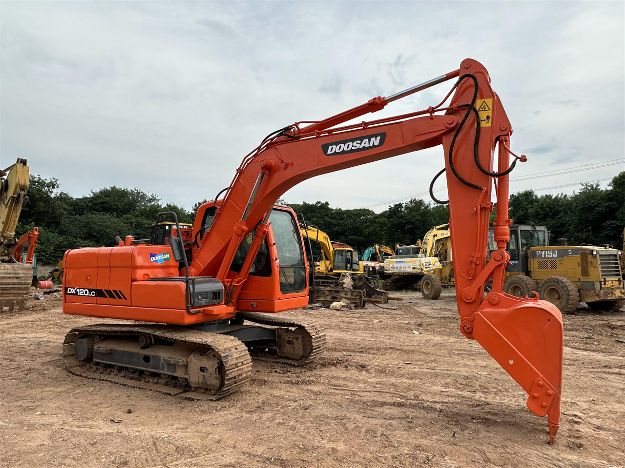 DOOSAN DX120 - Bager goseničar: slika 5 DOOSAN DX120 - Bager goseničar: slika 5