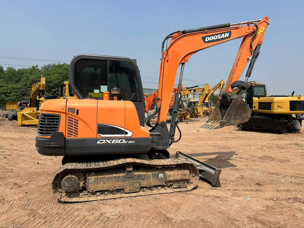 DOOSAN DX60 - Mini bager: slika 3 DOOSAN DX60 - Mini bager: slika 3