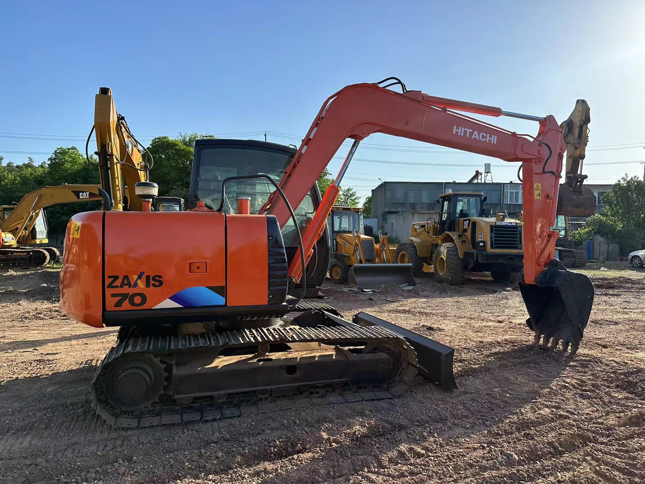 Hitachi ZX70 mini excavator - Mini bager: slika 2 Hitachi ZX70 mini excavator - Mini bager: slika 2