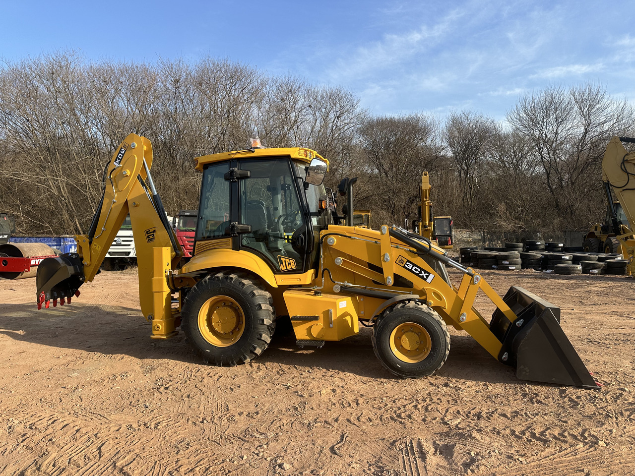 JCB 3CX - Bager nakladalec: slika 4 JCB 3CX - Bager nakladalec: slika 4