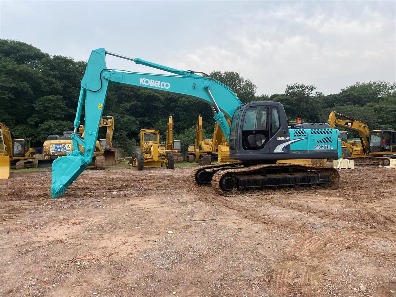 KOBELCO SK210LC-8 - Bager goseničar: slika 1 KOBELCO SK210LC-8 - Bager goseničar: slika 1