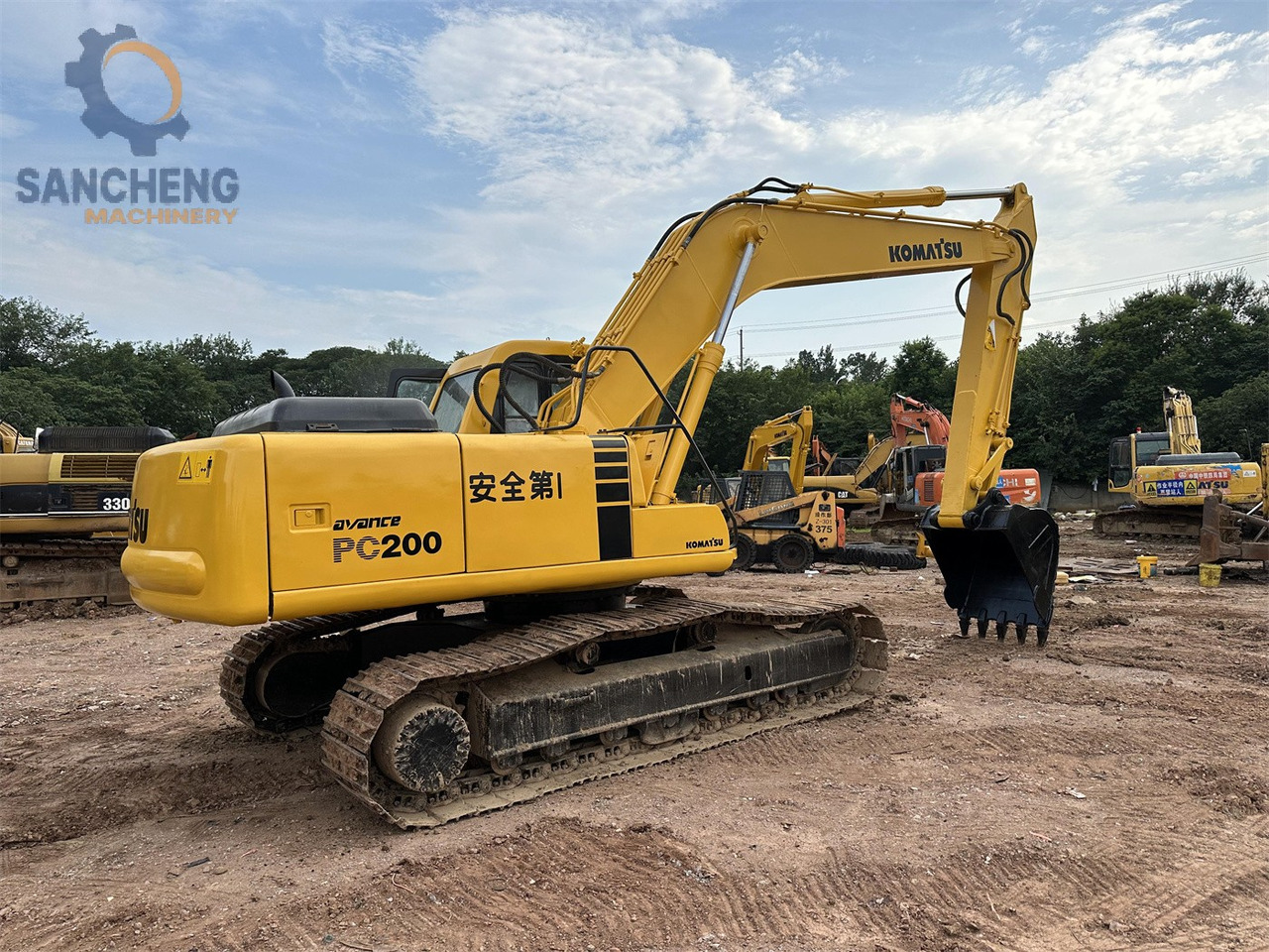 KOMATSU PC200-6 - Bager goseničar: slika 1 KOMATSU PC200-6 - Bager goseničar: slika 1