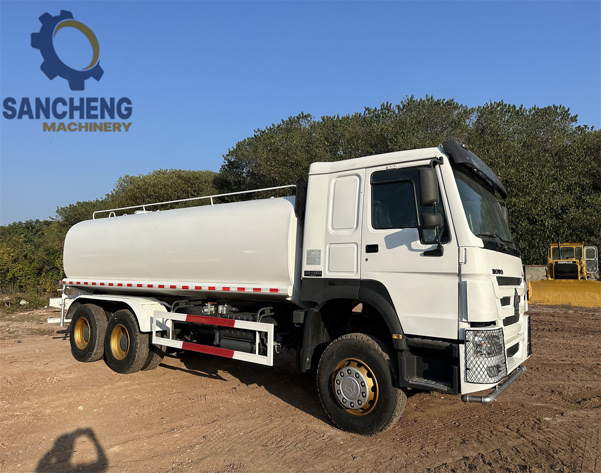 SINOTRUK HOWO 371 6x4 Water Tanker Truck - Tovornjak cisterna: slika 2 SINOTRUK HOWO 371 6x4 Water Tanker Truck - Tovornjak cisterna: slika 2