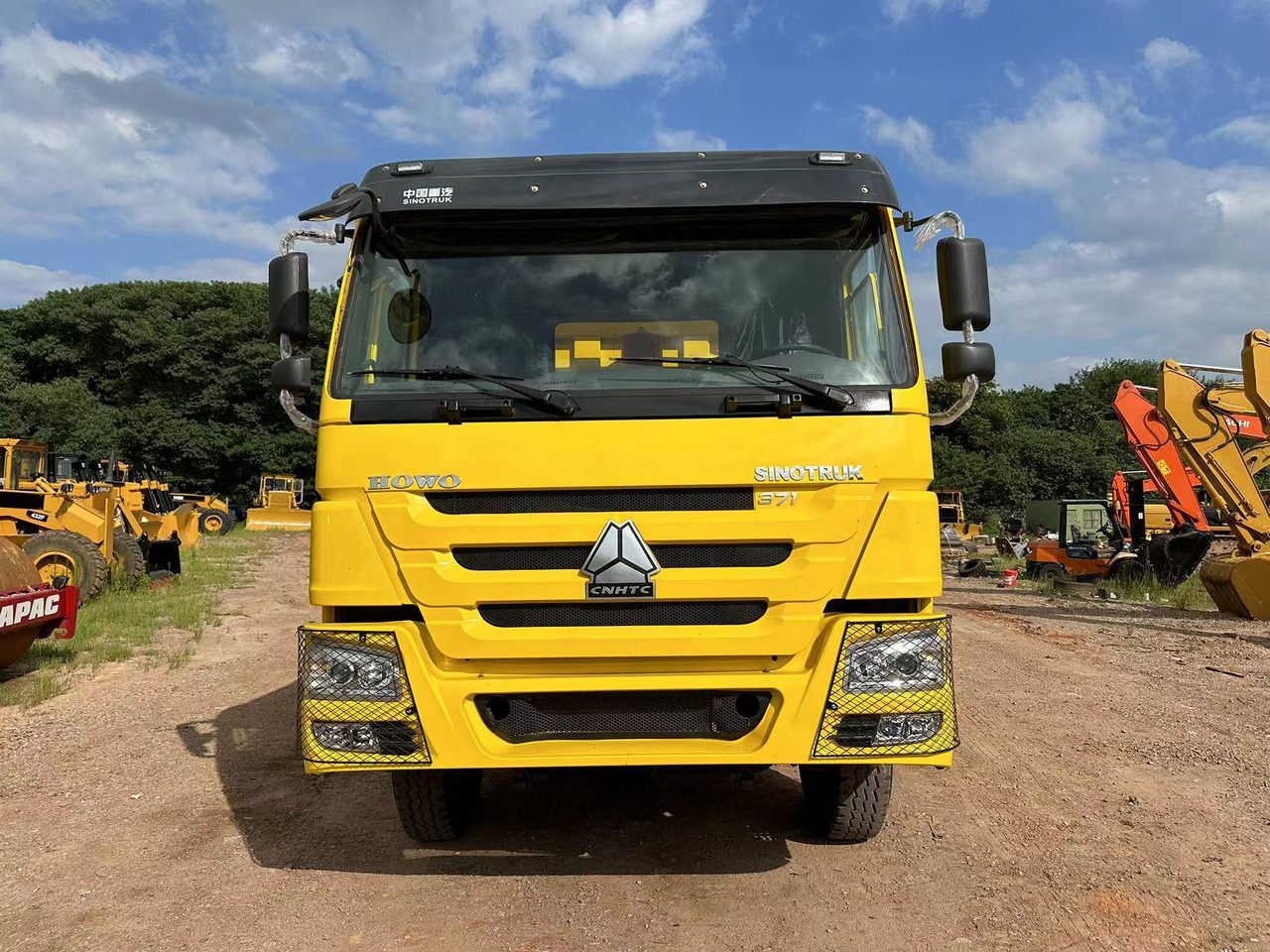 SINOTRUK Howo 371 Dump truck - Tovornjak prekucnik: slika 3 SINOTRUK Howo 371 Dump truck - Tovornjak prekucnik: slika 3
