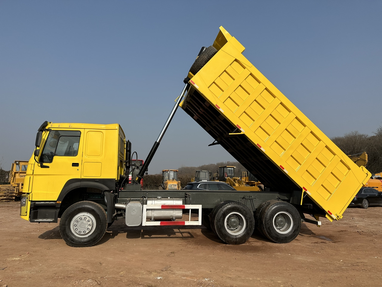 SINOTRUK Howo Dump truck 371 - Tovornjak prekucnik: slika 5 SINOTRUK Howo Dump truck 371 - Tovornjak prekucnik: slika 5